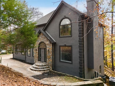 Roswell Property