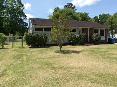 1119 River St, Jacksonville, NC 28540 - photo 2