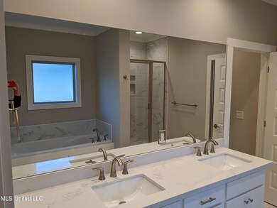 Mstr Bath