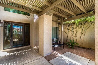Large front porch/patio / sitting area