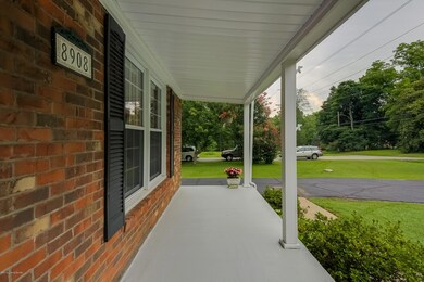 8908 Pennsylvania Run Rd, Louisville, KY 40228 - photo 4