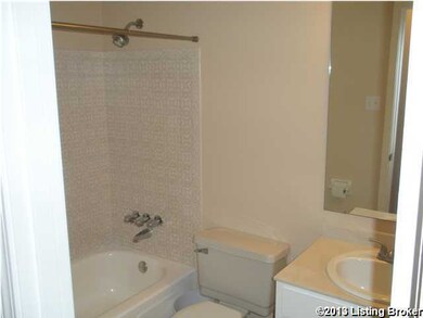 7601 Washington State Ct, Louisville, KY 40228 - photo 7