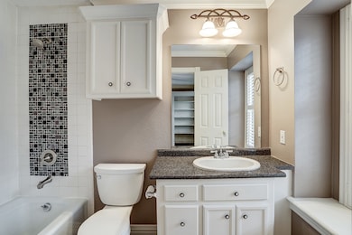 9621 Doliver Dr, Houston, TX 77063 - photo 4