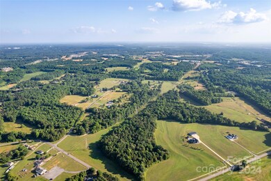 122 Arthurs Rd, Troutman, NC 28166 - photo 6