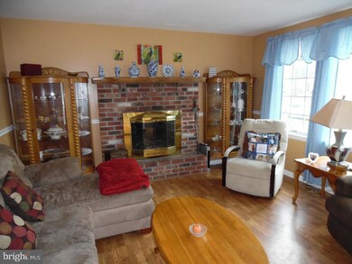 1215 University Ave, Morton, PA 19070 - photo 3