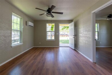 7905 Raymond Ave, Fort Worth, TX 76108 - photo 4