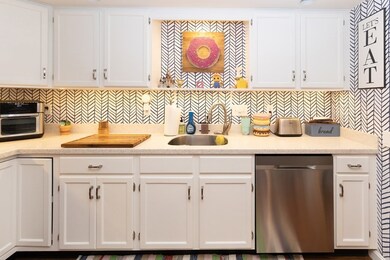 78 Willow Pond Dr unit 78, Rockland, MA 02370 - photo 3