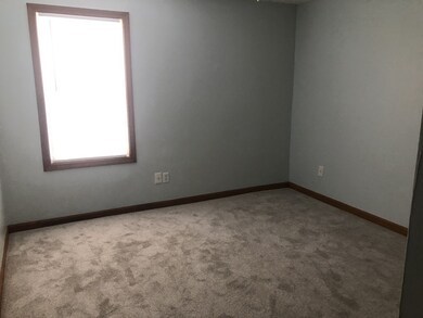 164 Hood St unit 1, Fall River, MA 02720 - photo 3