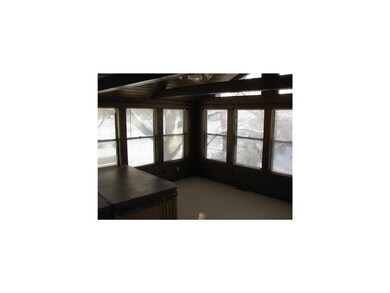 4-Seasons Porch/Room.