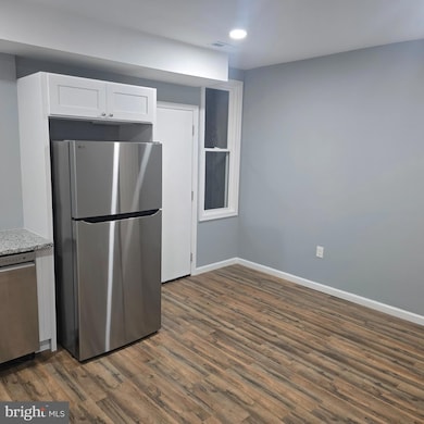 2428 W Franklin St, Baltimore, MD 21223 - photo 7