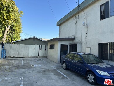 869 W 41st St, Los Angeles, CA 90037 - photo 2