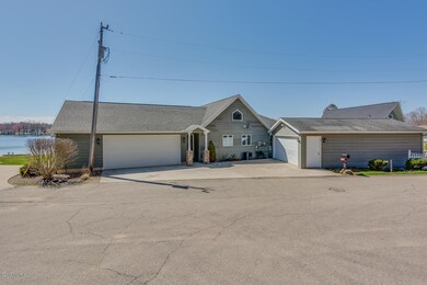 61286 Alexander Dr Vandalia MI-large-034