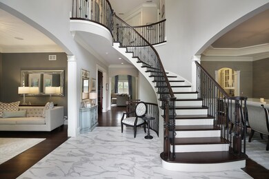 2041 Brandon Rd, Glenview, IL 60025 - photo 4