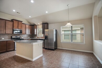 28526 Lockeridge Farms Dr, Spring, TX 77386 - photo 7