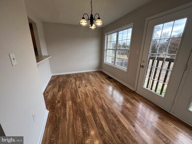 140 Topaz Ln, Inwood, WV 25428 - photo 5