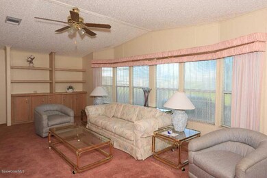 1060 Dracena - Living Room - View 2
