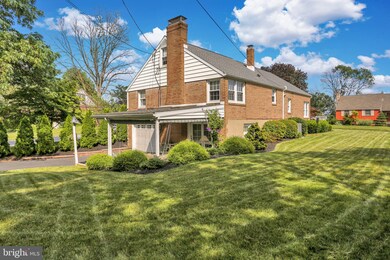 3906 Moyer Ave, Reading, PA 19606 - photo 5