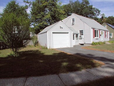 14 Midway St, Indian Orchard, MA 01151 - photo 2