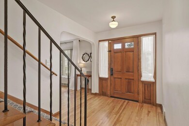 398 E Torrence Rd, Columbus, OH 43214 - photo 3