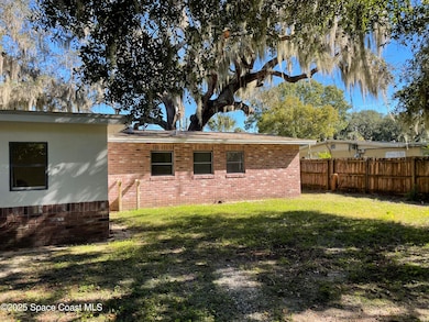 502 Vaughn St, Titusville, FL 32796 - photo 4