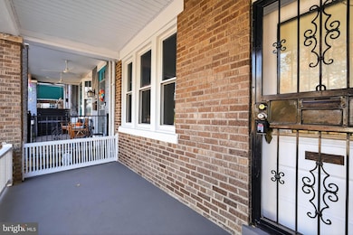 828 Allison St NW, Washington, DC 20011 - photo 3