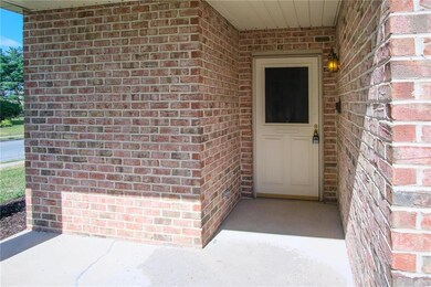 555 Vera Cir unit A, Bethlehem, PA 18017 - photo 3