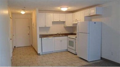 9 Kenmar Dr unit 5, Billerica, MA 01821 - photo 2