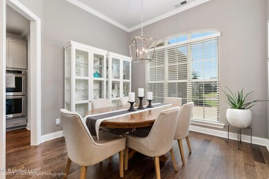 546 Walkers Way-Interior-2