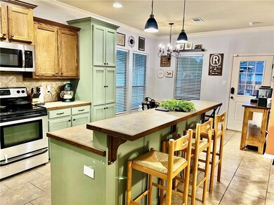 304 Shadow Creek Ave, Pineville, LA 71360 - photo 3