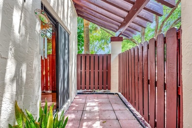 3725 Carambola Cir N unit 2824, Coconut Creek, FL 33066 - photo 3