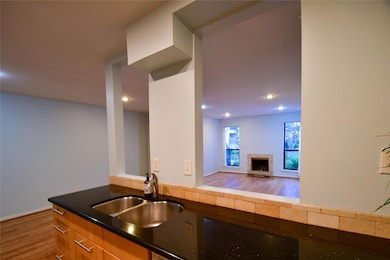 1601 S Shepherd Dr unit 141, Houston, TX 77019 - photo 7
