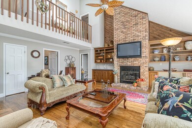 2 Darrell Ct-Freeport-LoRes-4