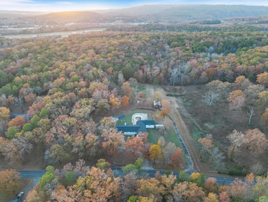 341 Douglas Ln, Clinton, AR 72031 - photo 3