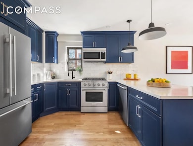 659 Evergreen Ave, Brooklyn, NY 11207 - photo 3