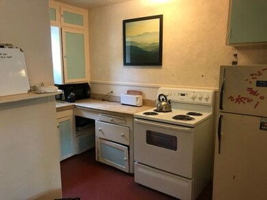 539 2nd St E, Kalispell, MT 59901 - photo 2