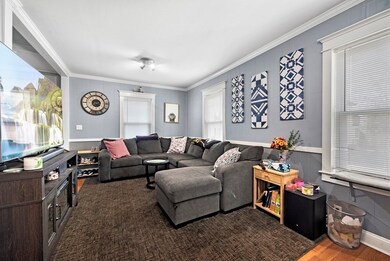 17 Osgood St, Salem, MA 01970 - photo 2