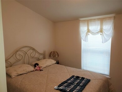 308 Willow St SW unit 14, Orting, WA 98360 - photo 5