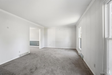 4938 Beechwood Rd, Cincinnati, OH 45244 - photo 6