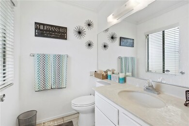 9244 Ramona St unit 13, Bellflower, CA 90706 - photo 5