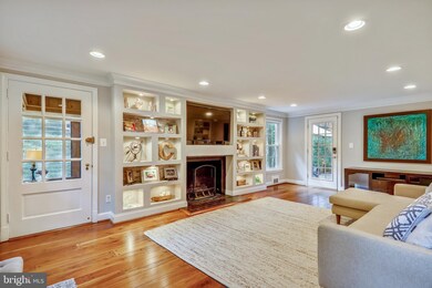 6914 Pineway, University Park, MD 20782 - photo 7