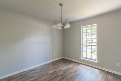 4315 Black Locust Dr, Houston, TX 77088 - photo 3