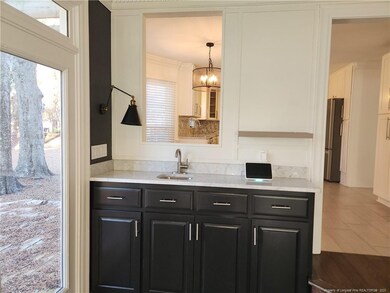 421 Kingsford Rd, Fayetteville, NC 28314 - photo 6