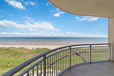 801 E Beach Dr unit TW1004, Galveston, TX 77550 - photo 2