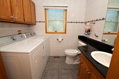 506 N Walnut St, Elmhurst, IL 60126 - photo 7