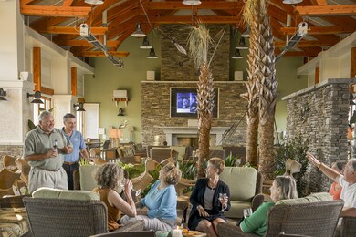 4 Lanai Inside