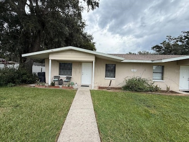 10812 Hannaway Dr unit B, Riverview, FL 33578 - photo 2