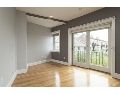 328 Commercial St unit 45, Boston, MA 02109 - photo 4