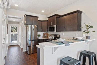 Aspen - Kitchen 3