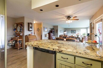 013-110WestHillsWay