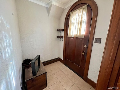 916 College Ave, Niagara Falls, NY 14305 - photo 5